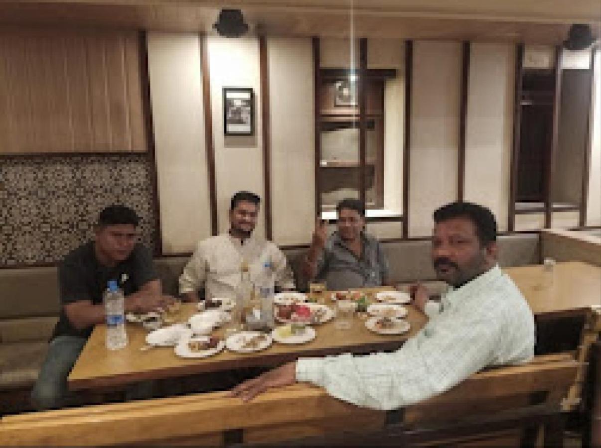 Panvel Palace Hotel Mumbai  Buitenkant foto